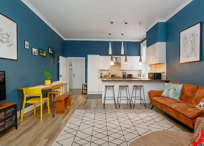 Blue Bank Suite By Grandeur Property
